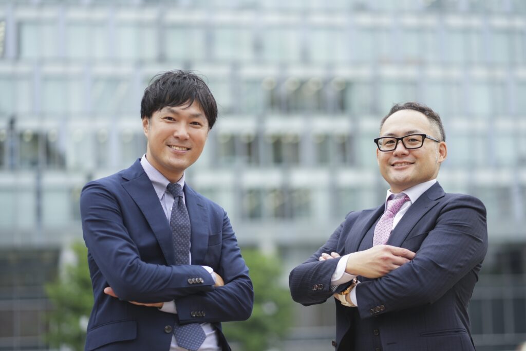 ait="営業マンたちの画像"