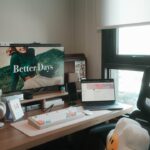 営業リストをパソコンで整理する営業職のイメージ