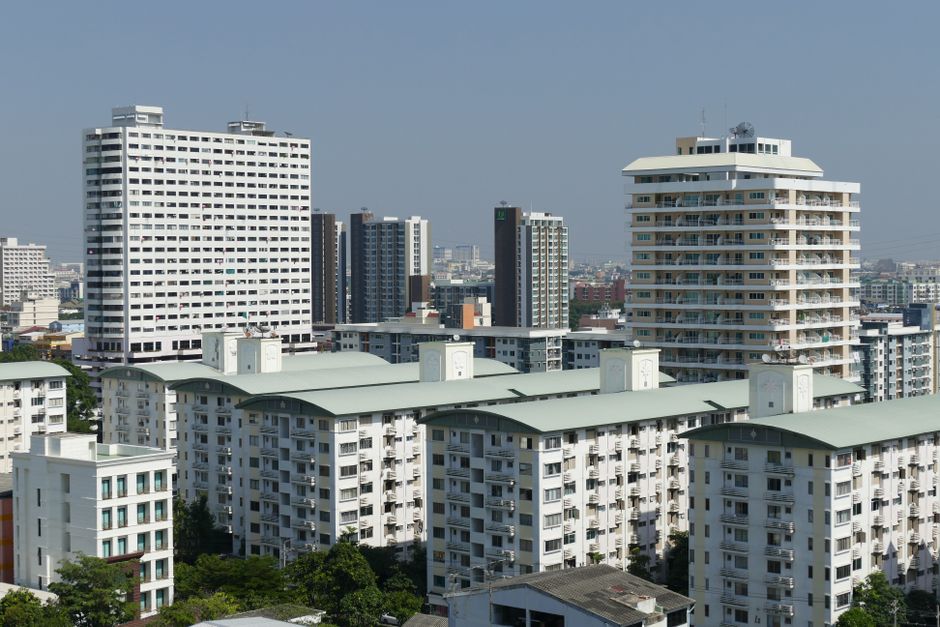 都市に建ち並ぶ集合住宅の俯瞰