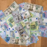 外貨投資・FXスクールの無料体験会、独学との違いを調べてみたのイメージ写真